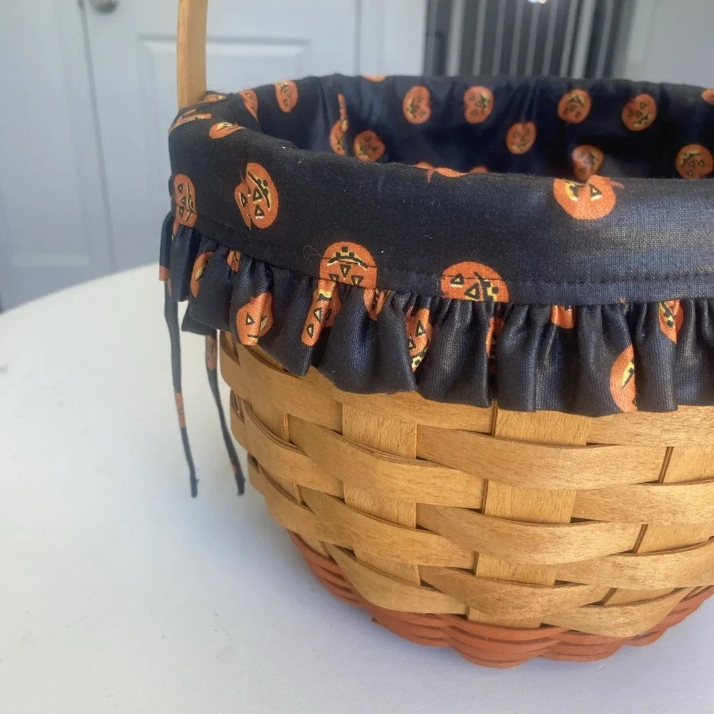 Longaberger 1995 Large Pumpkin Halloween Basket Liner & Tie 8